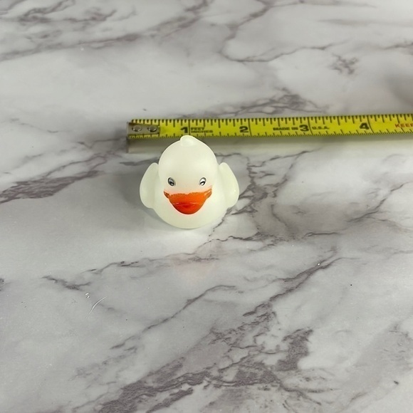 Rubber Toy Duck - Picture 1 of 1